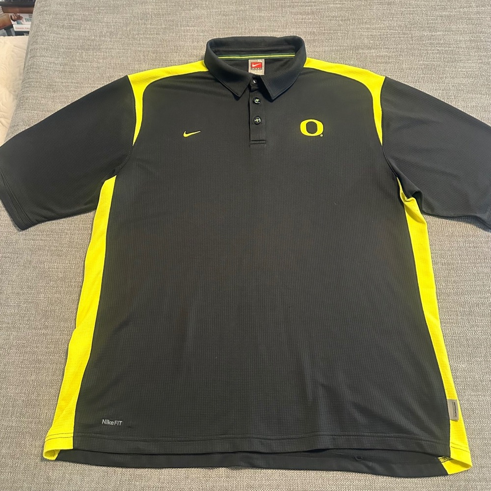 Nike Oregon Ducks Polo Shirt Mens XL Black Yellow Nike Fit  DRY Embroidered Logo